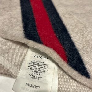 Gucci scarf